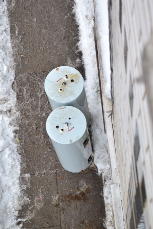 Customer photo of the water heater's base